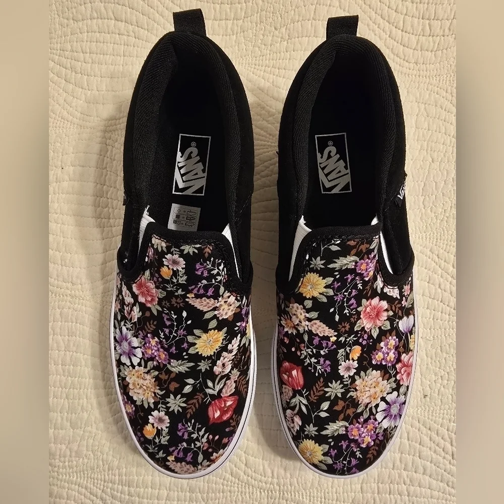 NIB Vans Asher Floral Slip On Sneaker Ladies 5.0, EU 34.5, Kids 3.4